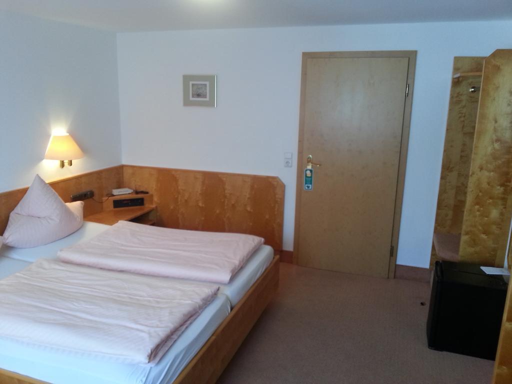Hotel Seewirt Nonnenhorn Room photo