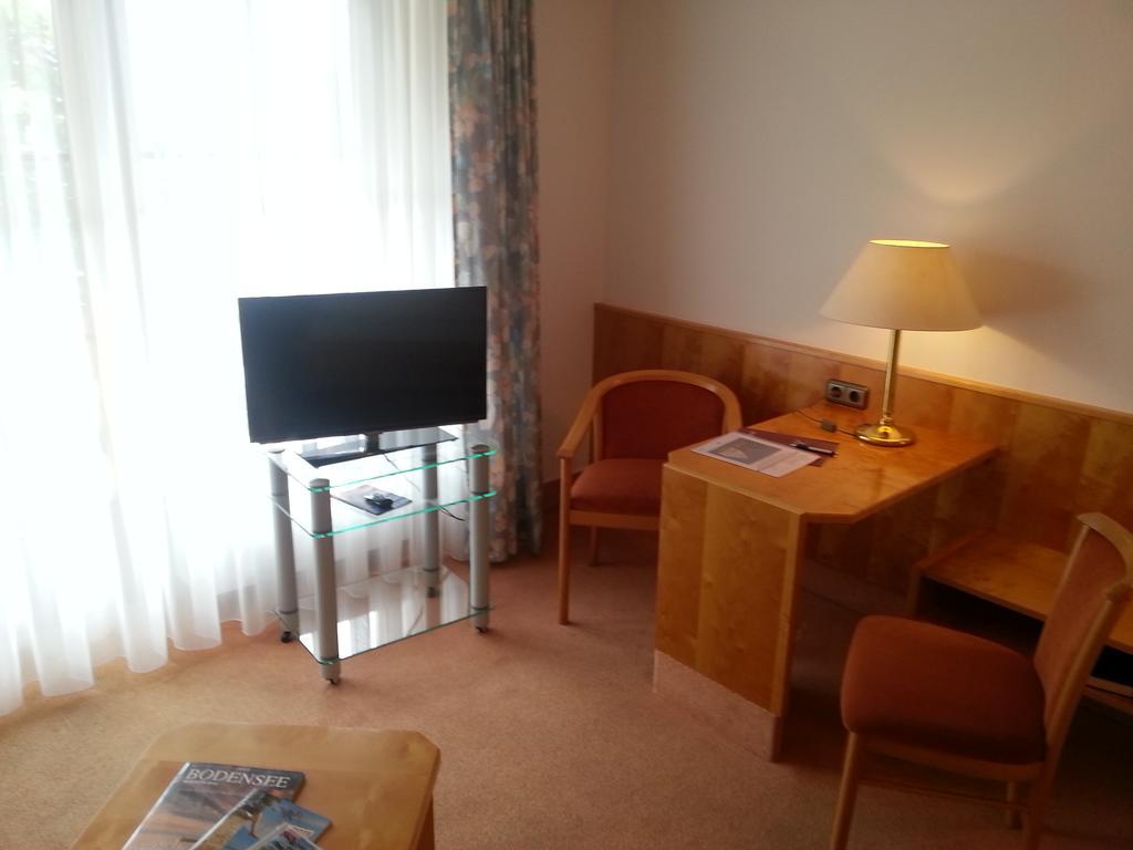 Hotel Seewirt Nonnenhorn Room photo