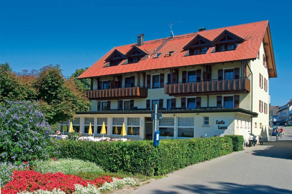 Hotel Seewirt Nonnenhorn Exterior photo
